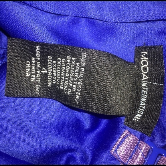 Victoria's Secret Moda International Lace Dress - Picture 3 of 4